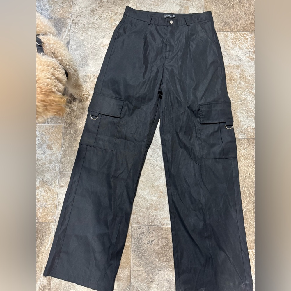 PrettylittleThing- Black Cargo Pants with side pockets.